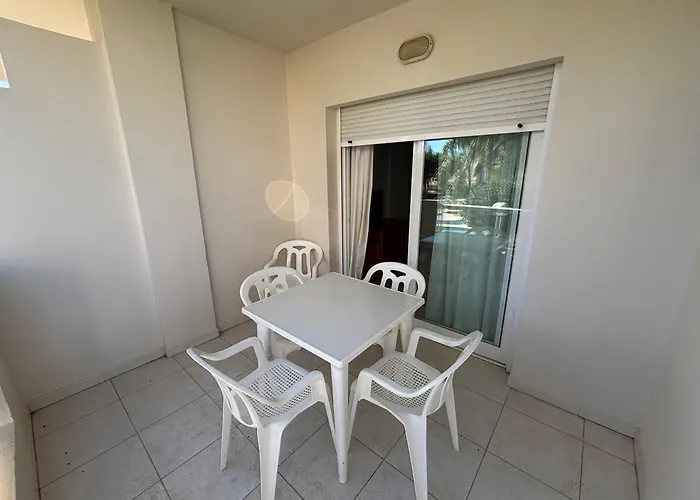 La Fontana B- Primer Piso- Serviden