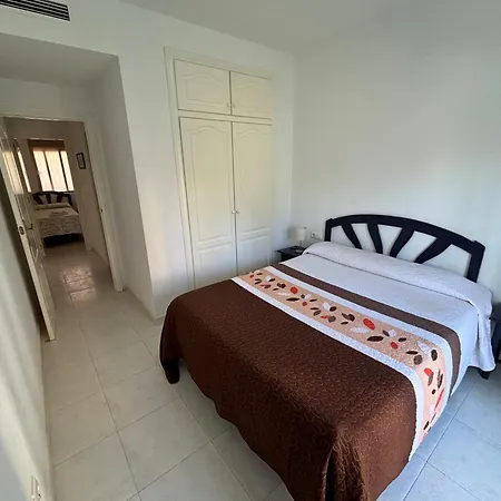 Appartement La Fontana B- Primer Piso- Serviden *